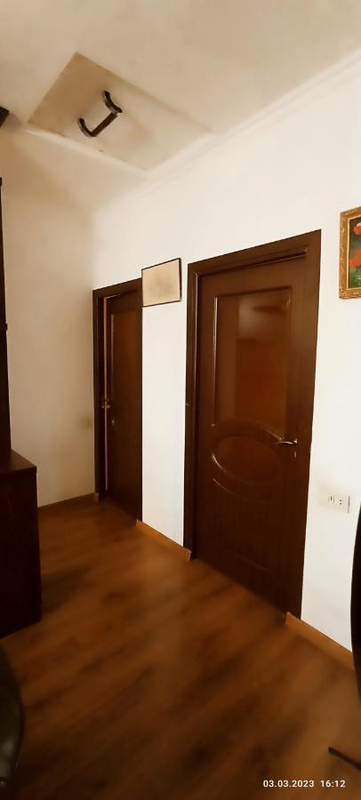 Apartment On Tumanyan Street,19 エレバン エクステリア 写真